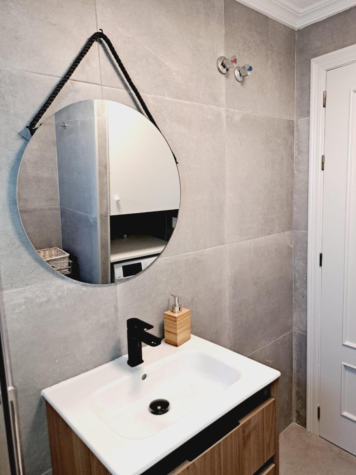 Apartamento Pod Papugami 托雷维耶哈 外观 照片