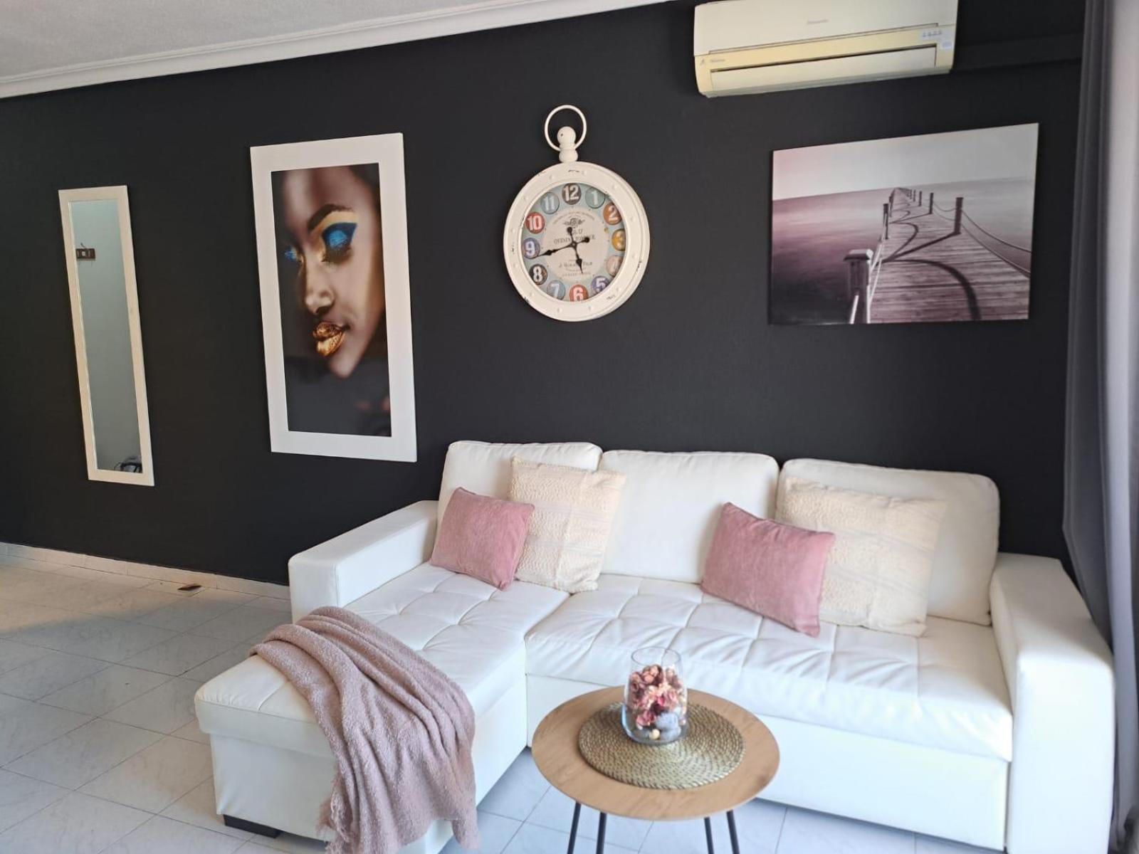 Apartamento Pod Papugami 托雷维耶哈 外观 照片